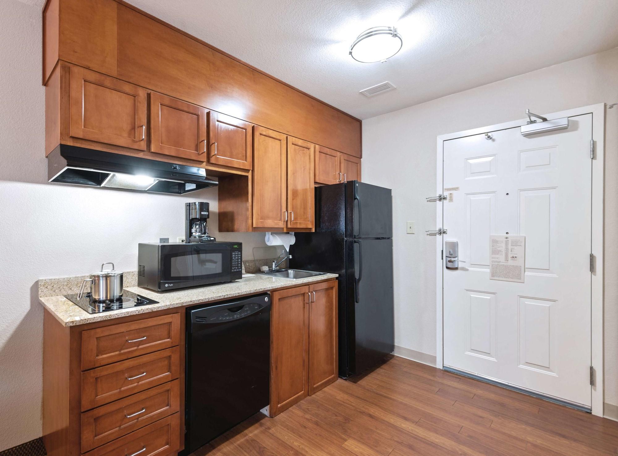 Extended Stay America Suites - Houston - Iah Airport Aldine Bagian luar foto