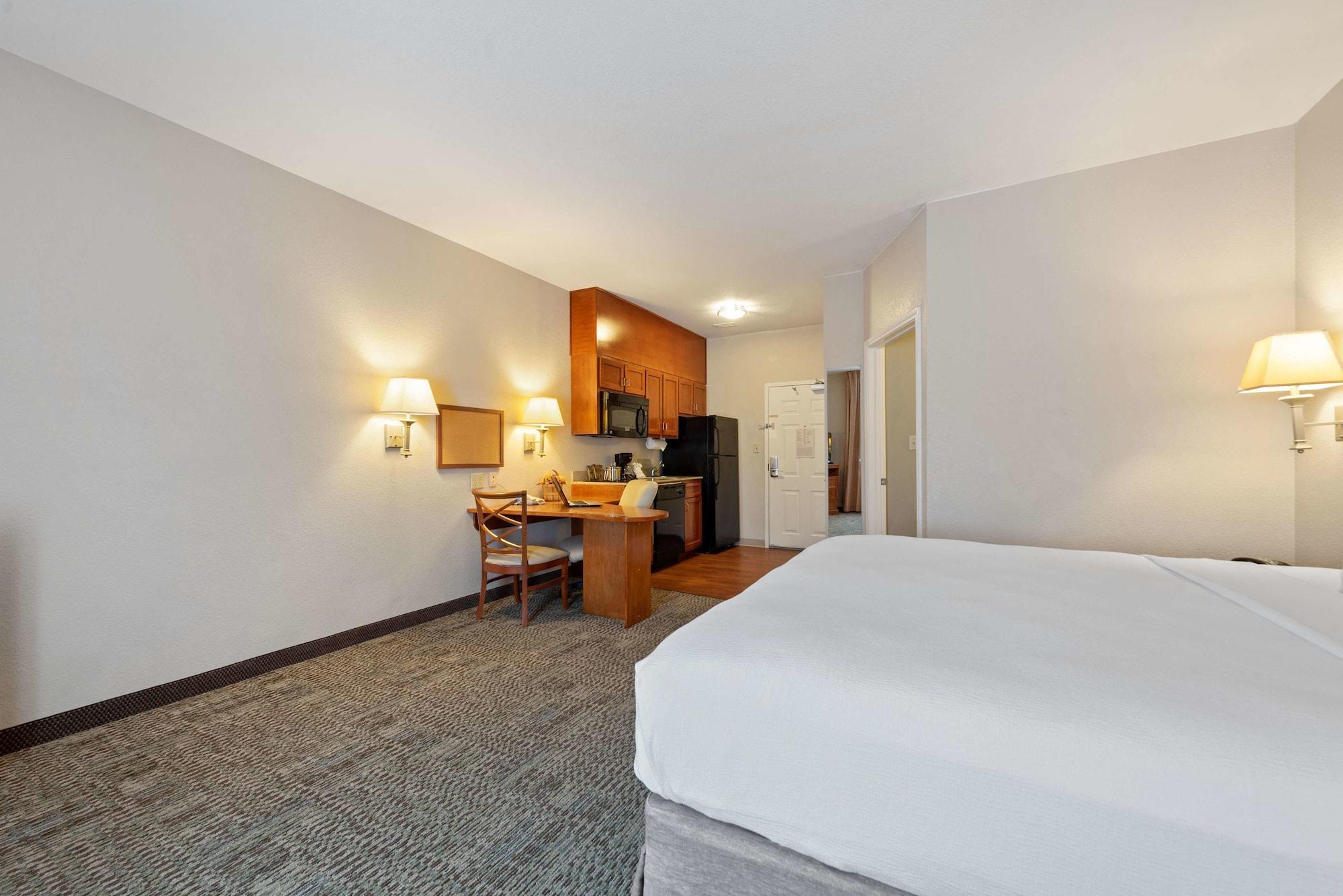 Extended Stay America Suites - Houston - Iah Airport Aldine Bagian luar foto