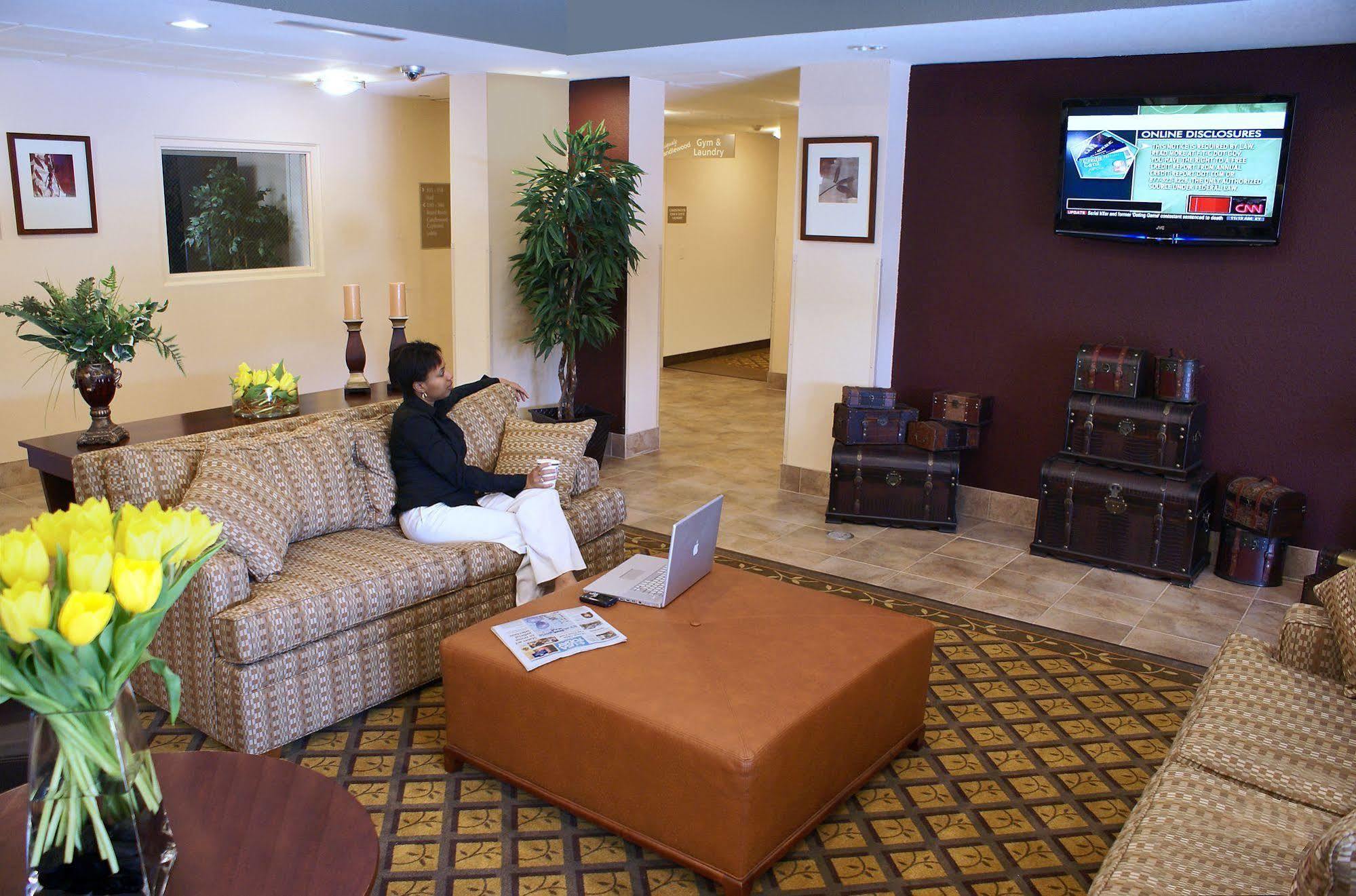 Extended Stay America Suites - Houston - Iah Airport Aldine Bagian luar foto